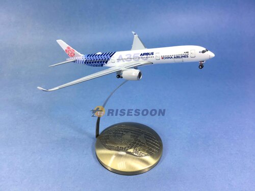 中华航空 China Airlines ( 空中巴士碳纤维联名彩绘机 ) / A350-900 / 1:500產品圖