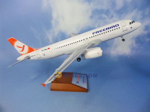自由鸟航空 Freebird Airlines / A320 / 1:100產品圖