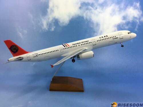 复兴航空 TransAsia Airways / A321 / 1:100產品圖