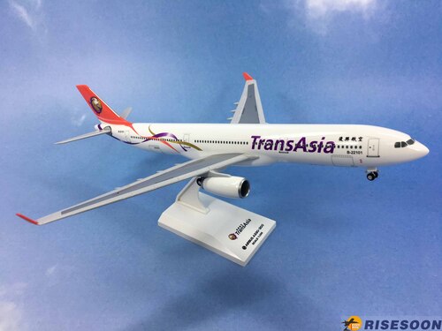 复兴航空 TransAsia Airways ( 彩带版 ) / A330-300 / 1:200產品圖
