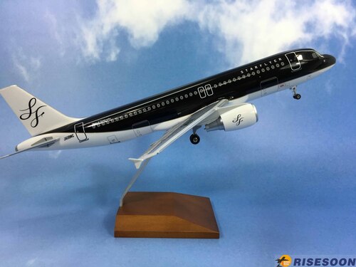 星悦航空 STARFLYER / A320 / 1:100產品圖