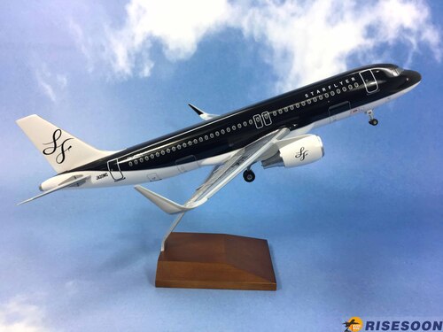 星悦航空 STARFLYER / A320 / 1:100產品圖